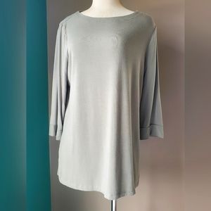 Chico's Women's pull over top sage green quarter sleeves size 2/L soft ECU